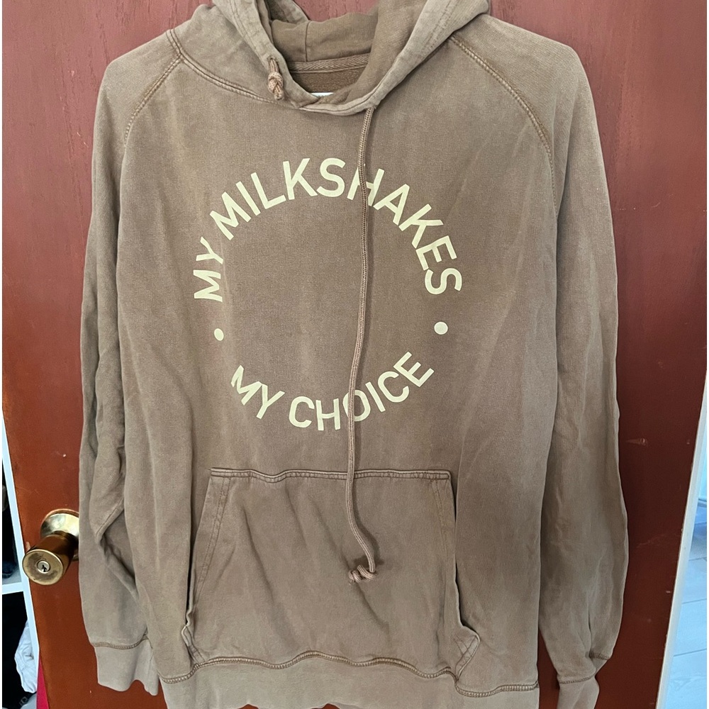 Women’s sweatshirt